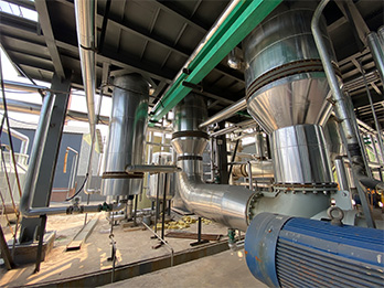 湖南三效蒸發器安裝現場 湖南三效蒸發器安裝現場